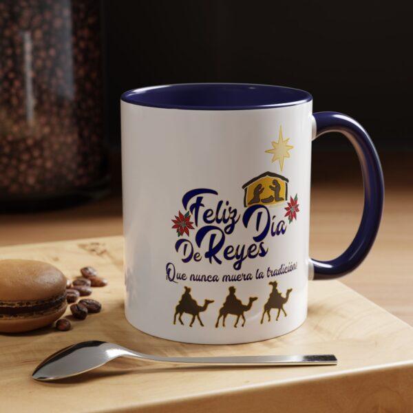 Feliz Día de Reyes Accent Mug - Image 5