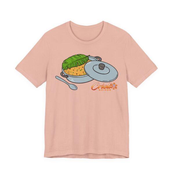 Criollo Grindz© – Arroz con Gandules en Caldero y Hoja de Plátano Unisex T-shirt - Image 3